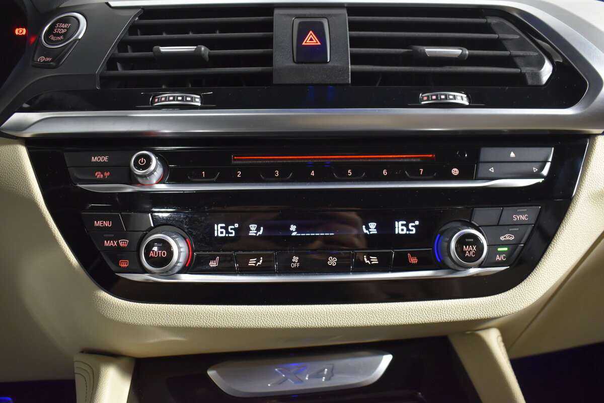 Купить BMW X4 с пробегом. Фото: #21