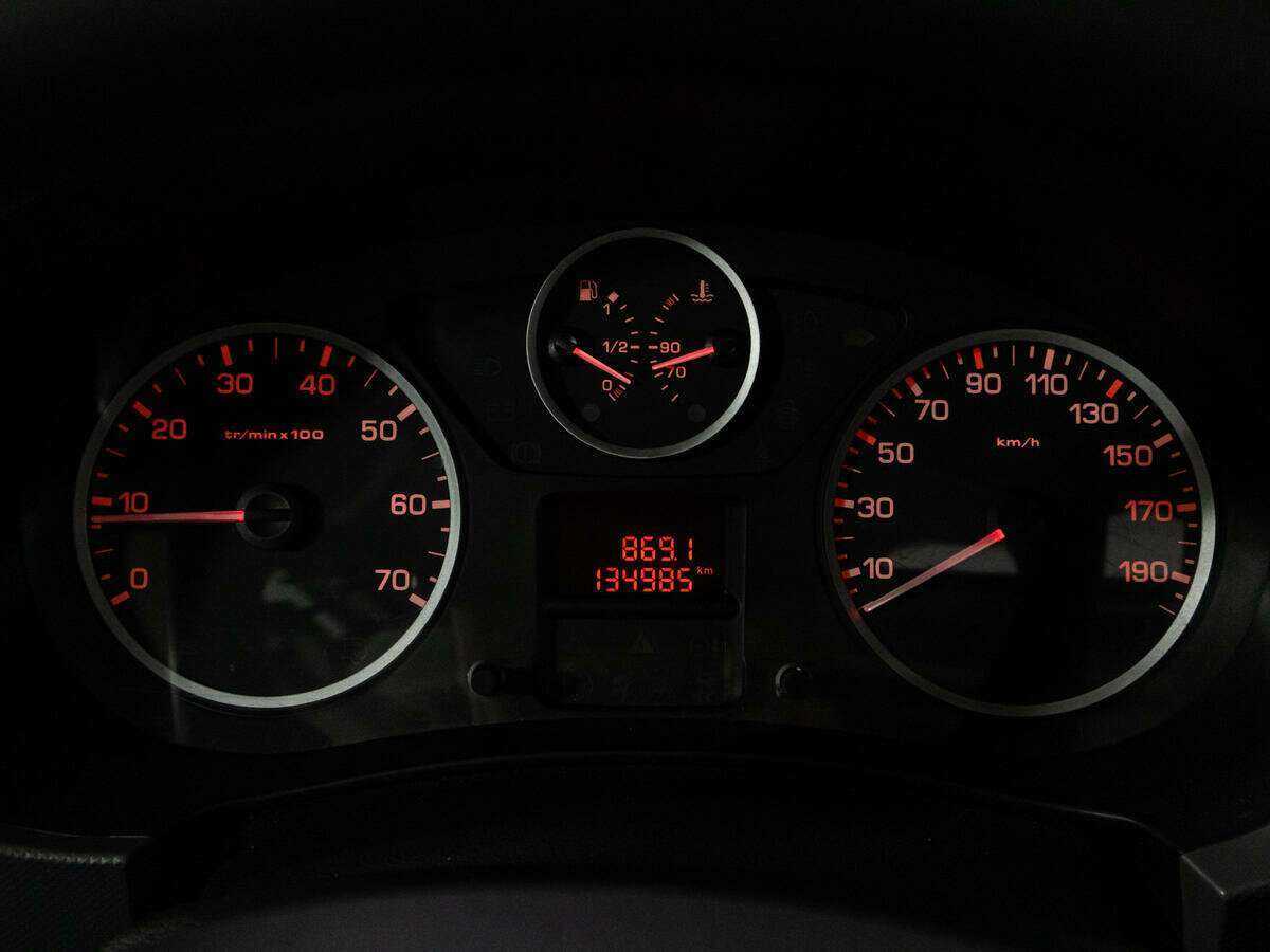 Купить Citroen Berlingo с пробегом. Фото: #8