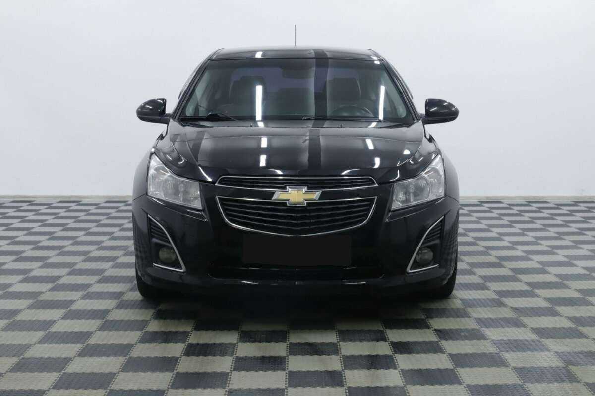Купить Chevrolet Cruze с пробегом. Фото: #4