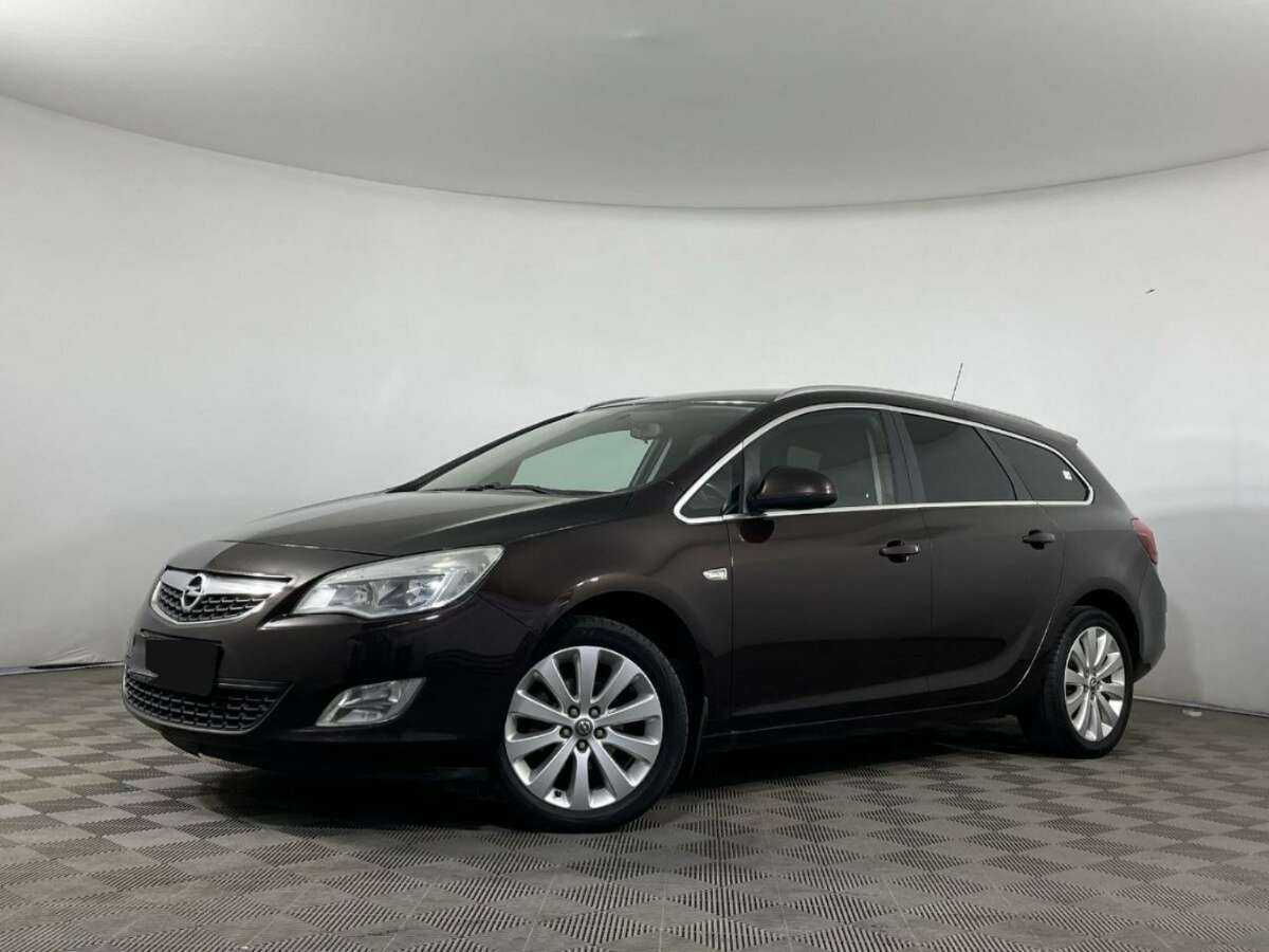 Купить Opel Astra с пробегом. Посмотреть фото