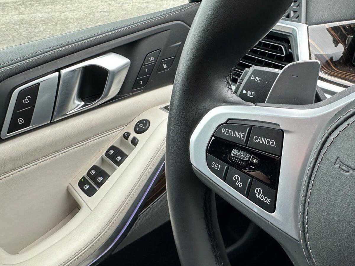 Купить BMW X5 с пробегом. Фото: #21