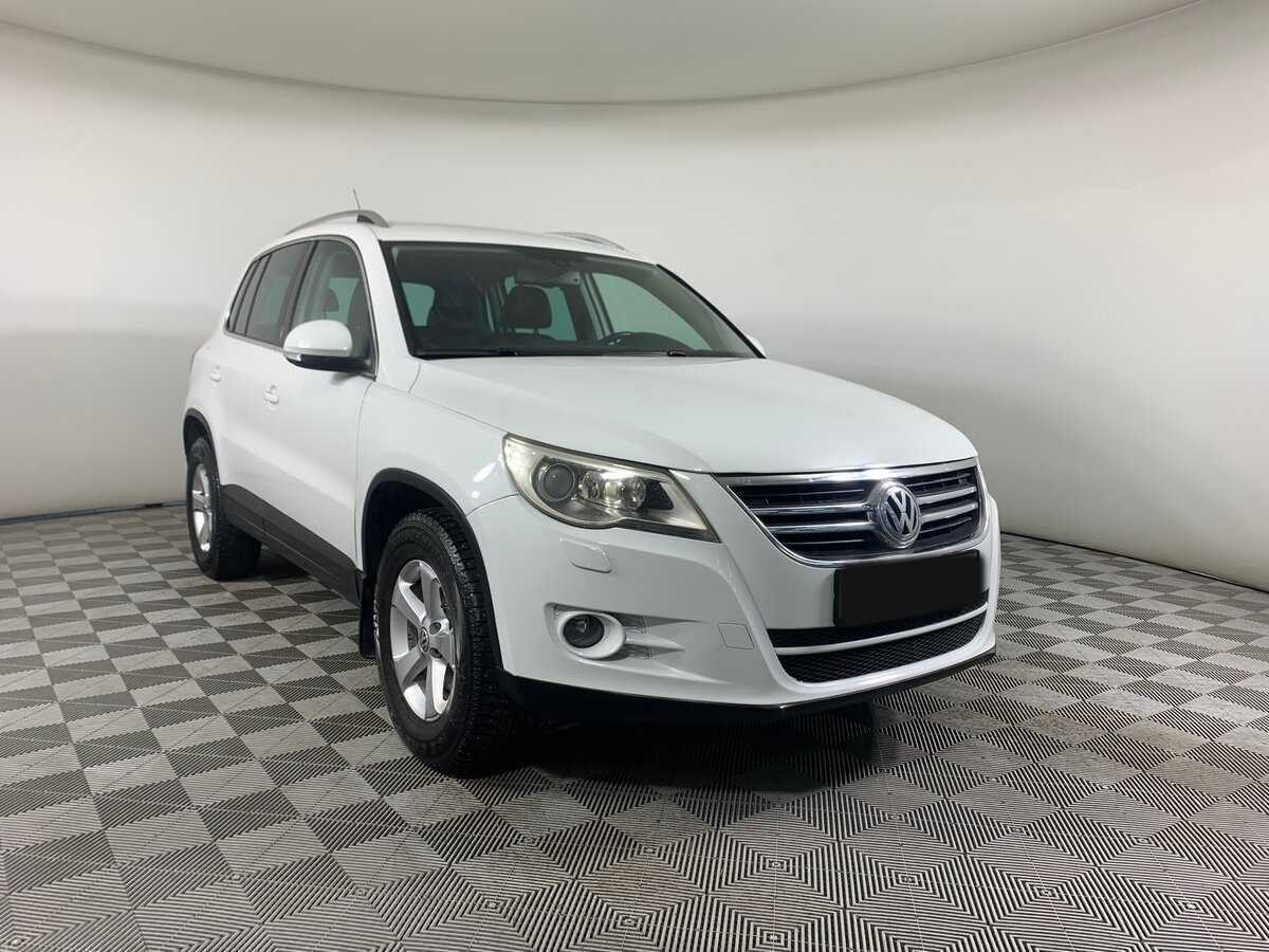 Купить Volkswagen Tiguan с пробегом. Фото: #2