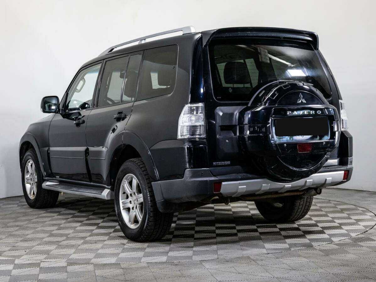 Купить Mitsubishi Pajero с пробегом. Фото: #6
