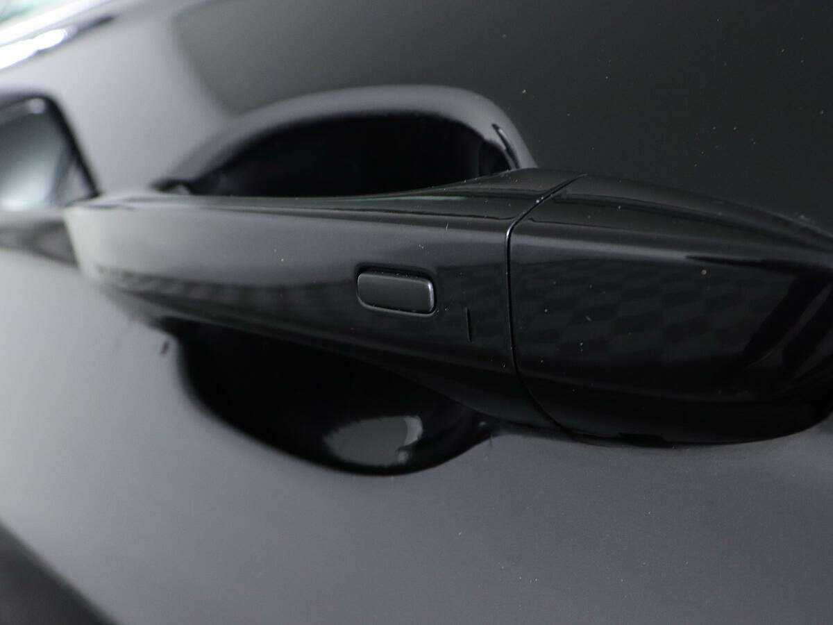 Купить Volkswagen Tiguan с пробегом. Фото: #13