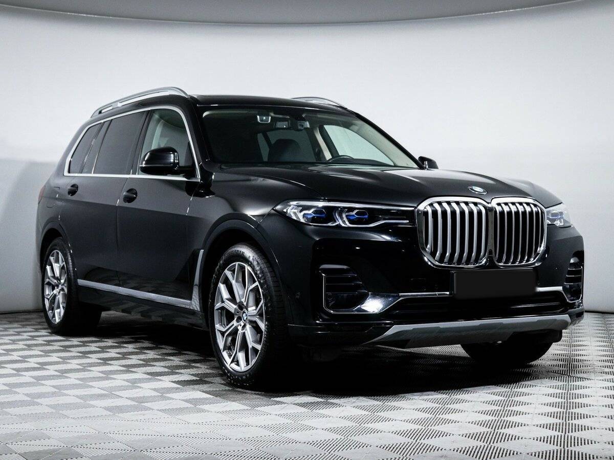 Купить BMW X7 с пробегом. Фото: #2