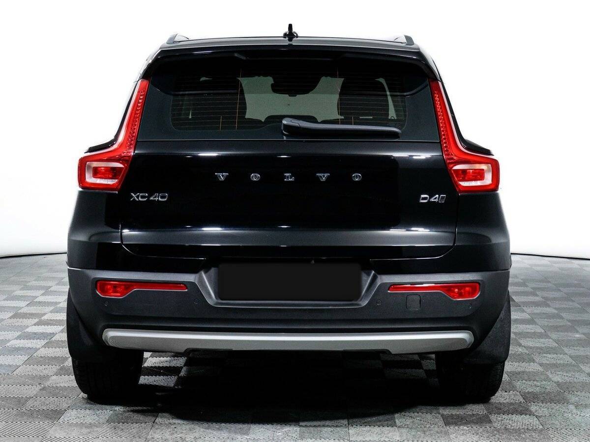 Купить Volvo XC40 с пробегом. Фото: #5