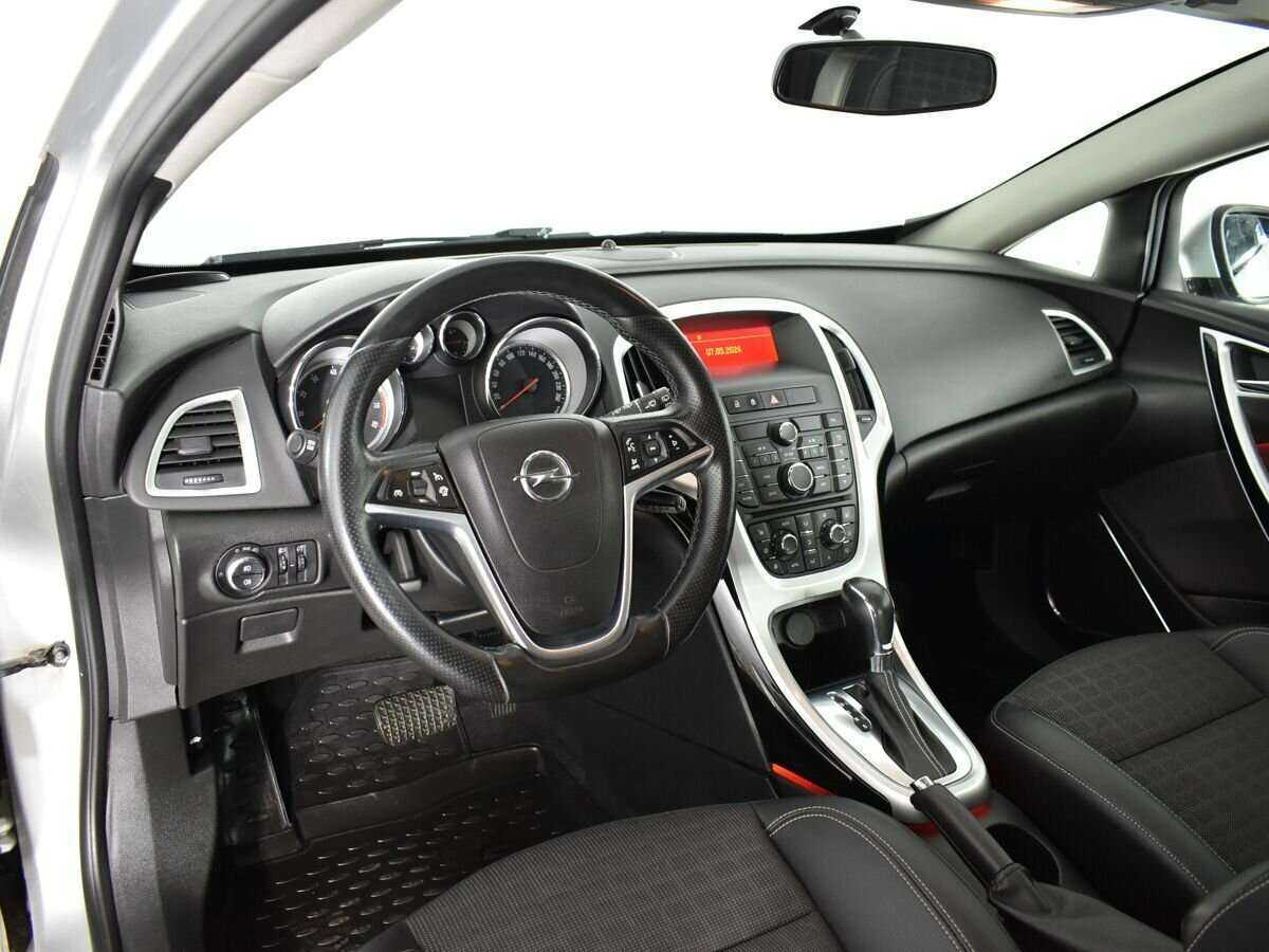 Купить Opel Astra с пробегом. Фото: #6