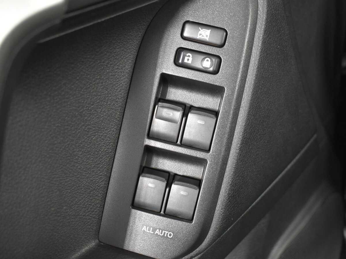 Купить Toyota Land Cruiser Prado с пробегом. Фото: #8