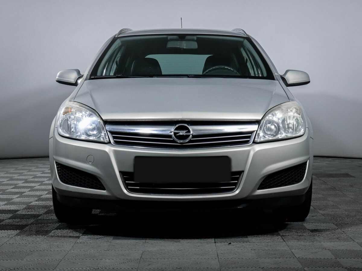 Купить Opel Astra с пробегом. Фото: #1