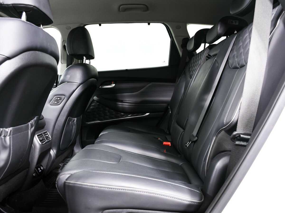 Купить Hyundai Santa Fe с пробегом. Фото: #12