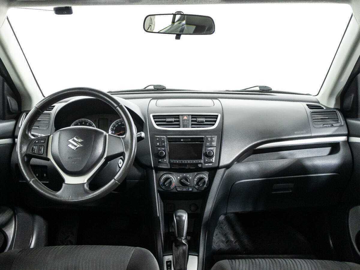 Купить Suzuki Swift с пробегом. Фото: #12