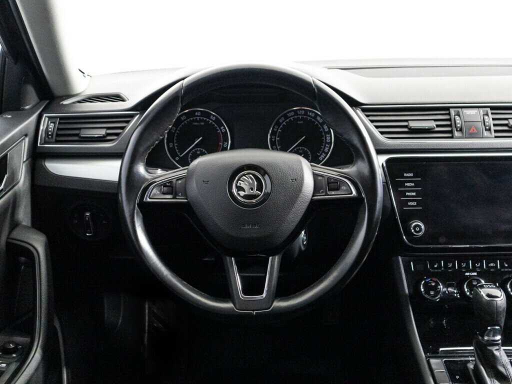 Купить Skoda Superb с пробегом. Фото: #18