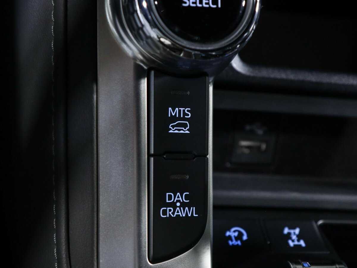 Купить Toyota Land Cruiser с пробегом. Фото: #23