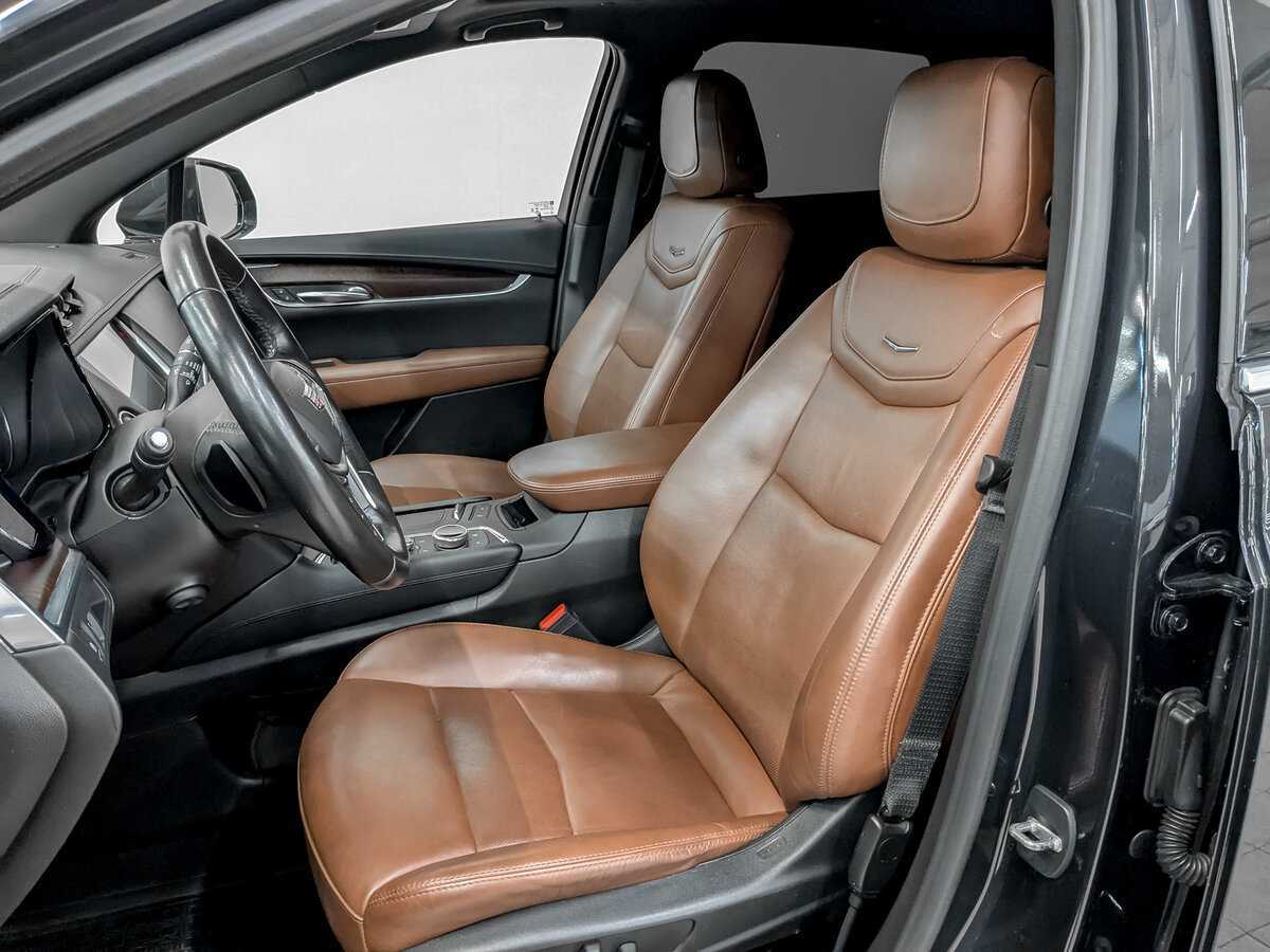 Купить Cadillac XT5 с пробегом. Фото: #19