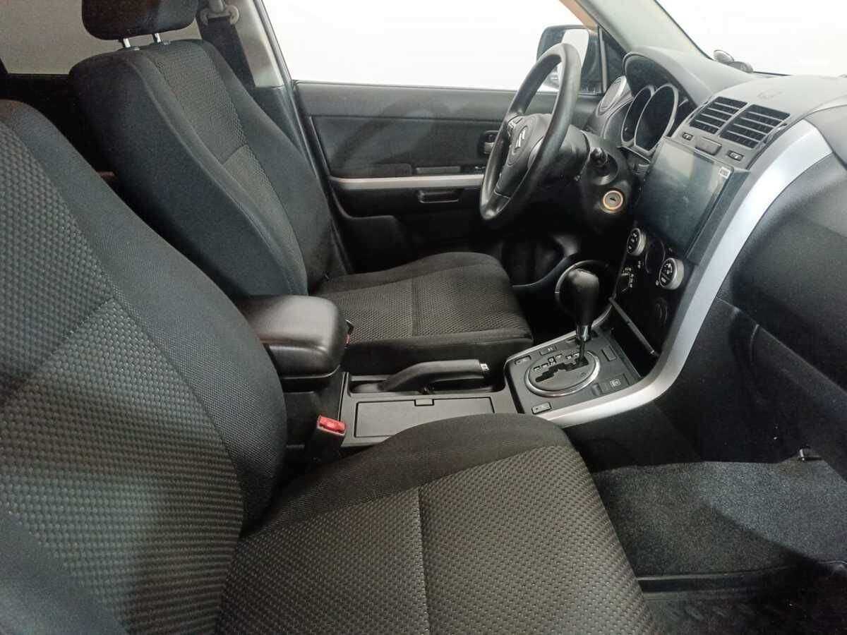 Купить Suzuki Grand Vitara с пробегом. Фото: #9