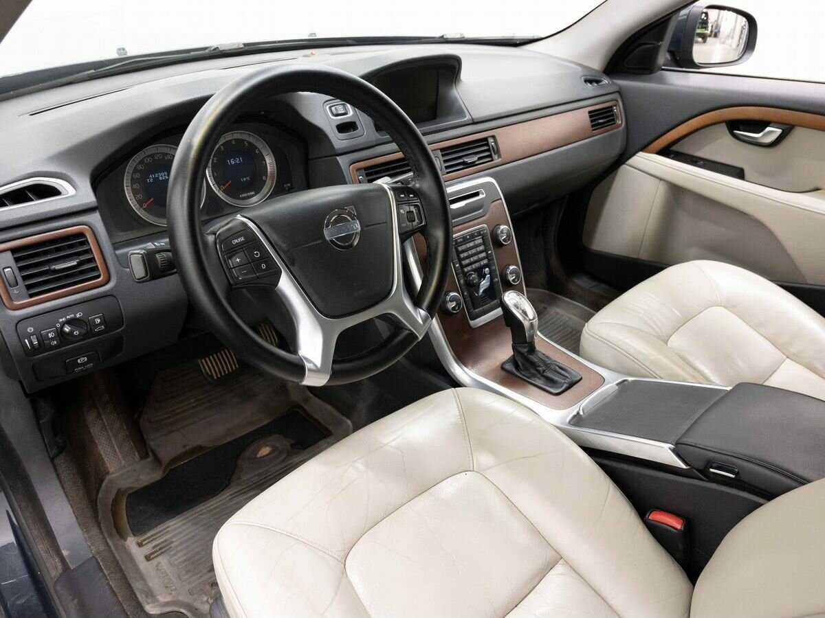 Купить Volvo S80 с пробегом. Фото: #6