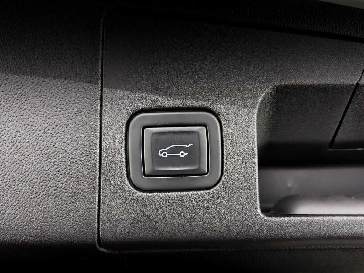 Купить Cadillac XT5 с пробегом. Фото: #27