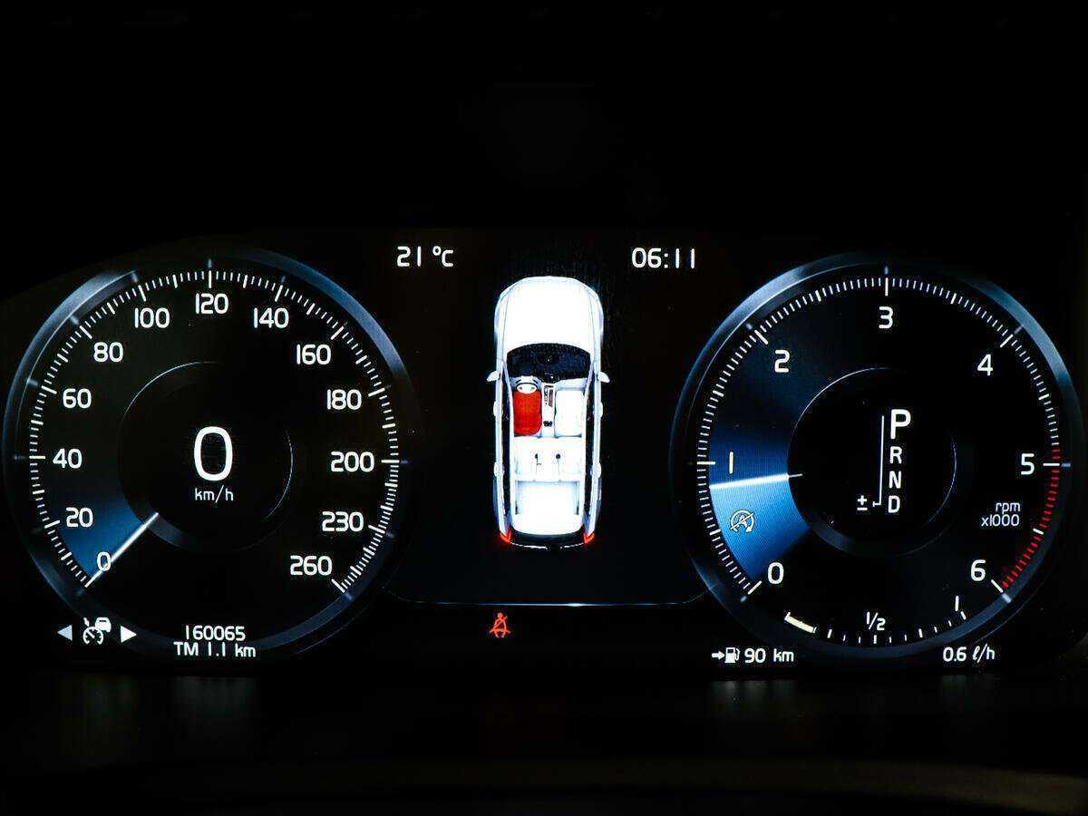 Купить Volvo XC90 с пробегом. Фото: #8