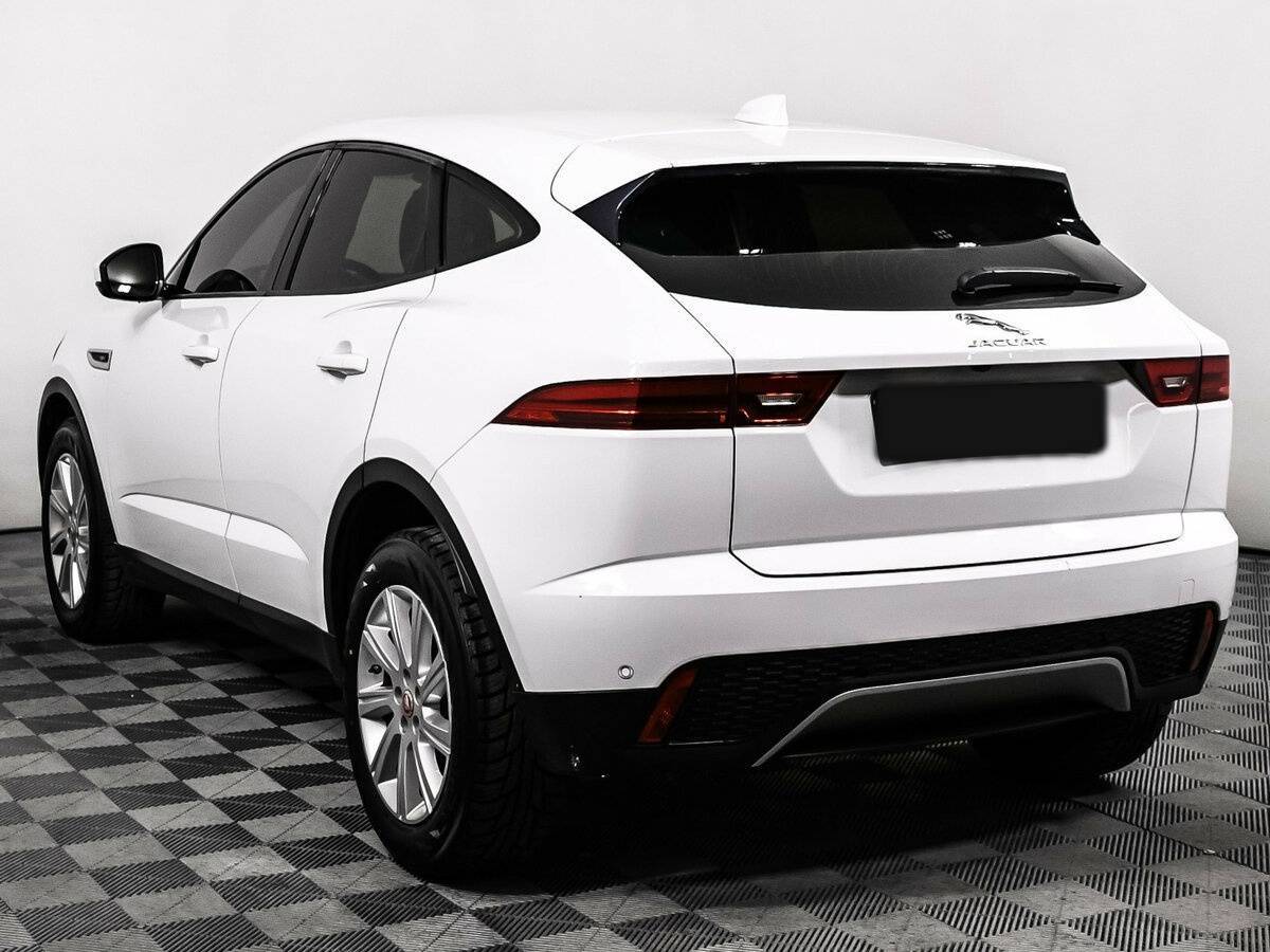 Купить Jaguar E-Pace с пробегом. Фото: #6