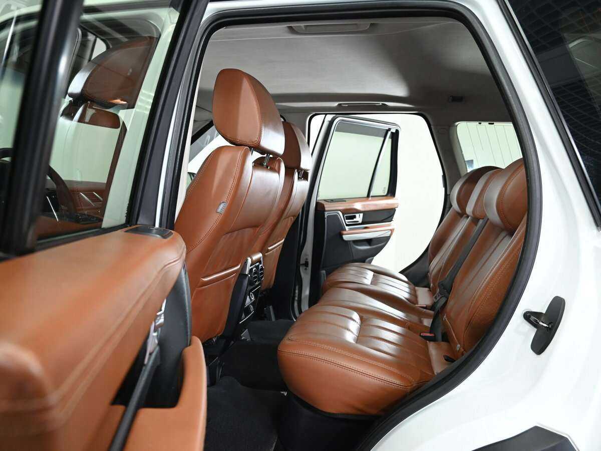 Купить Land Rover Range Rover Sport с пробегом. Фото: #14