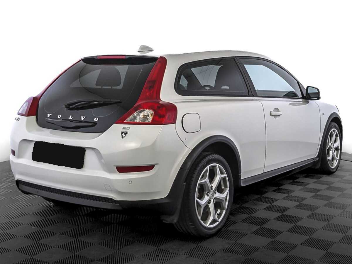 Купить Volvo C30 с пробегом. Фото: #4