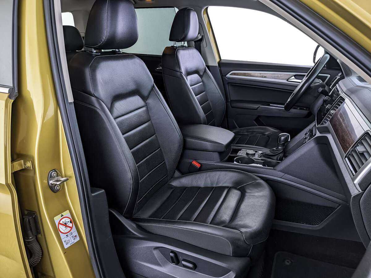 Купить Volkswagen Teramont с пробегом. Фото: #18