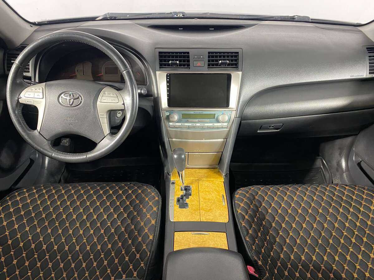 Купить Toyota Camry с пробегом. Фото: #8