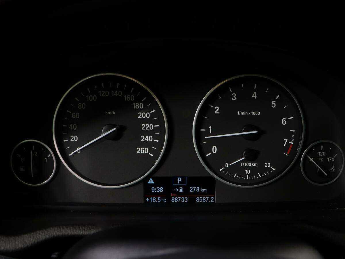 Купить BMW X4 с пробегом. Фото: #7