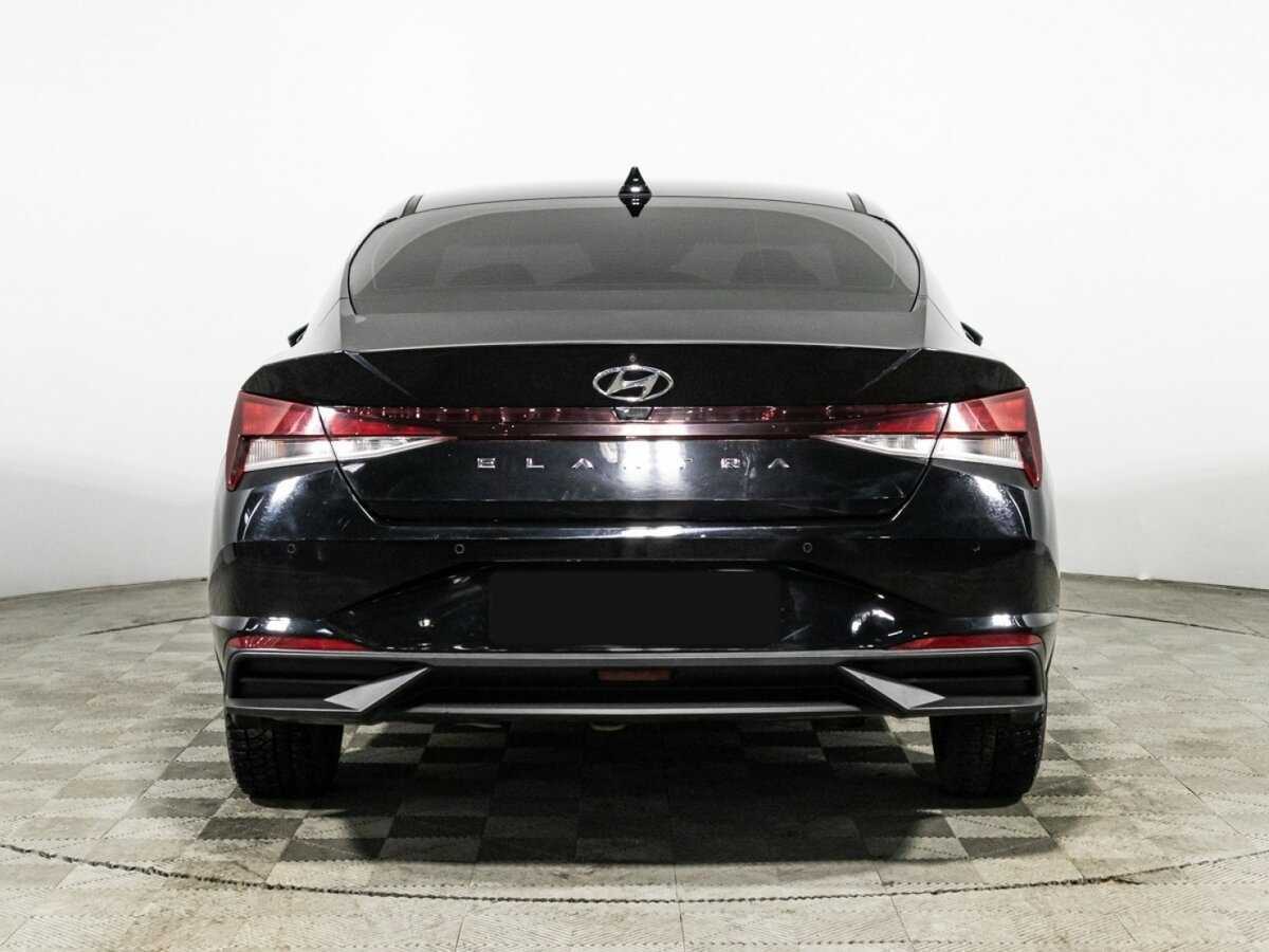 Купить Hyundai Elantra с пробегом. Фото: #5