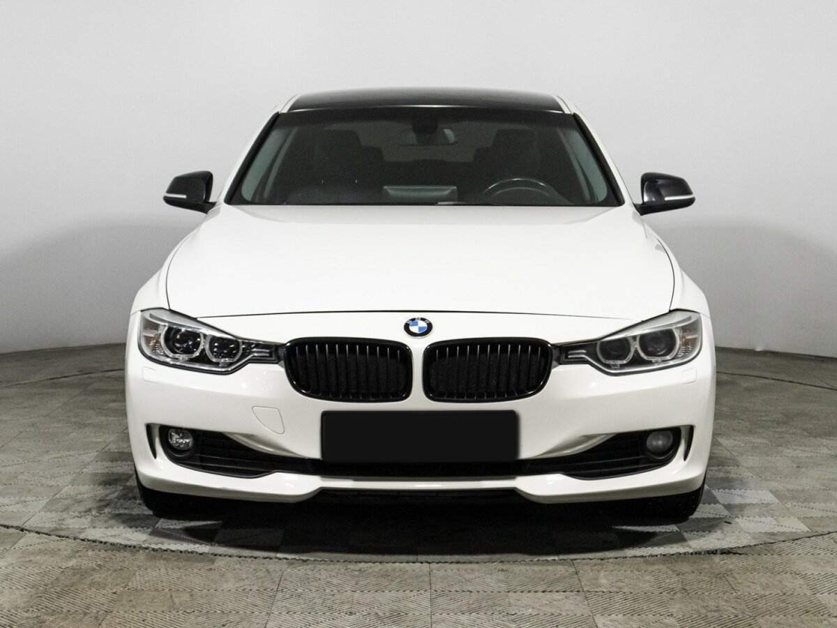 Купить BMW 3 серии с пробегом. Фото: #1