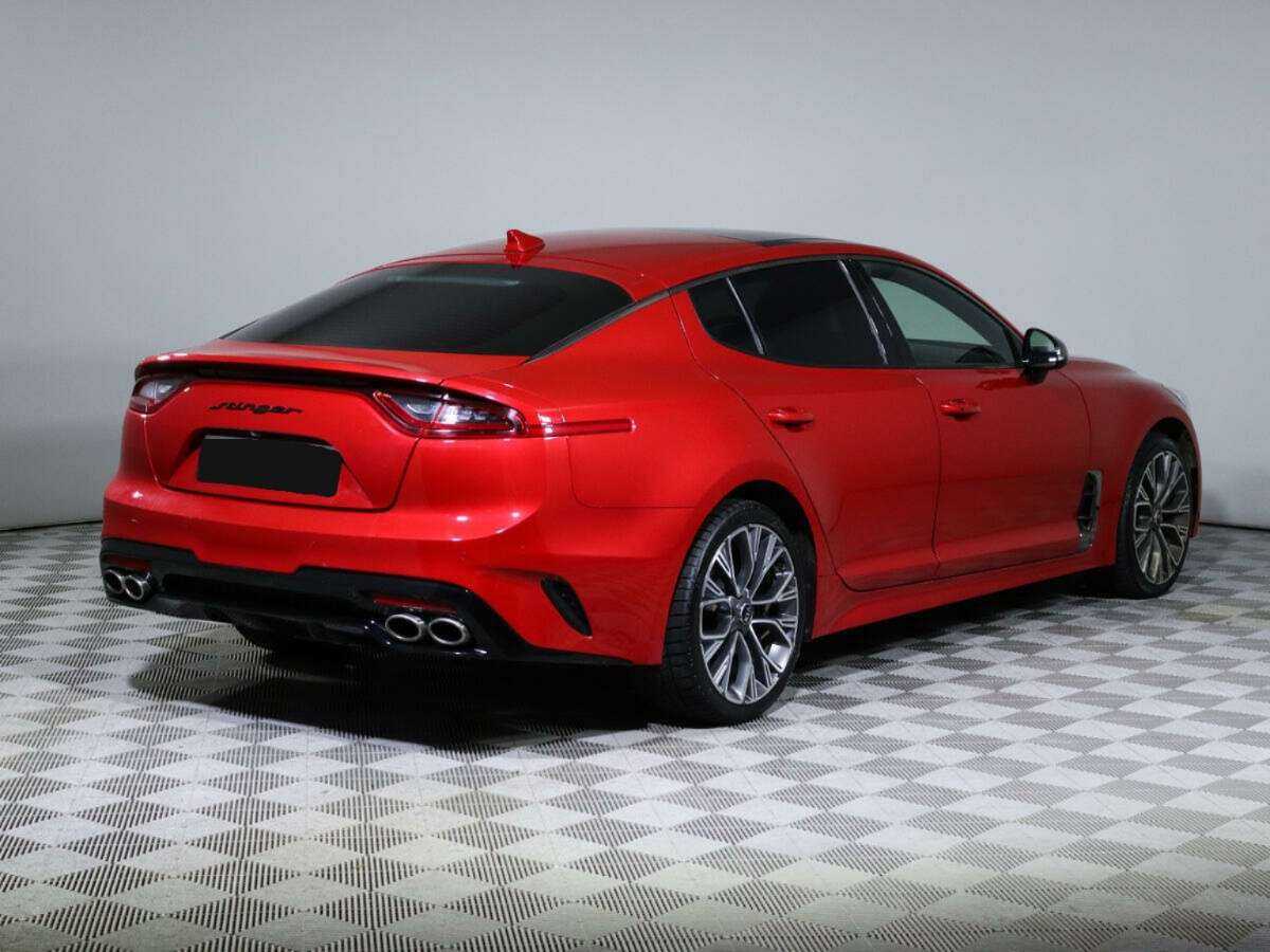 Купить Kia Stinger с пробегом. Фото: #4