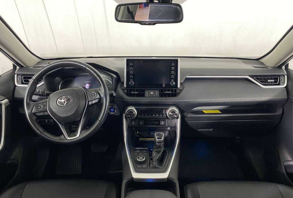 Купить Toyota RAV4 с пробегом. Фото: #10