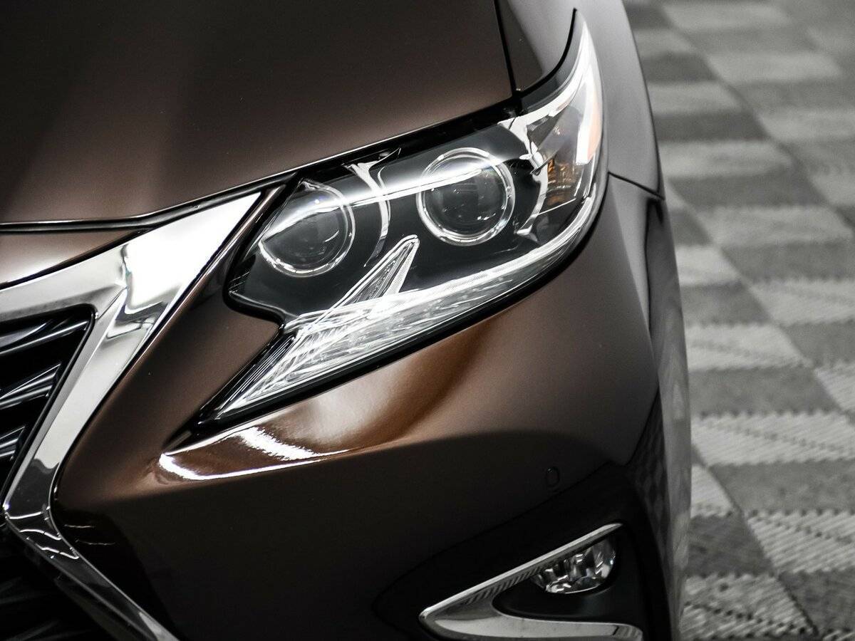 Купить Lexus ES с пробегом. Фото: #13