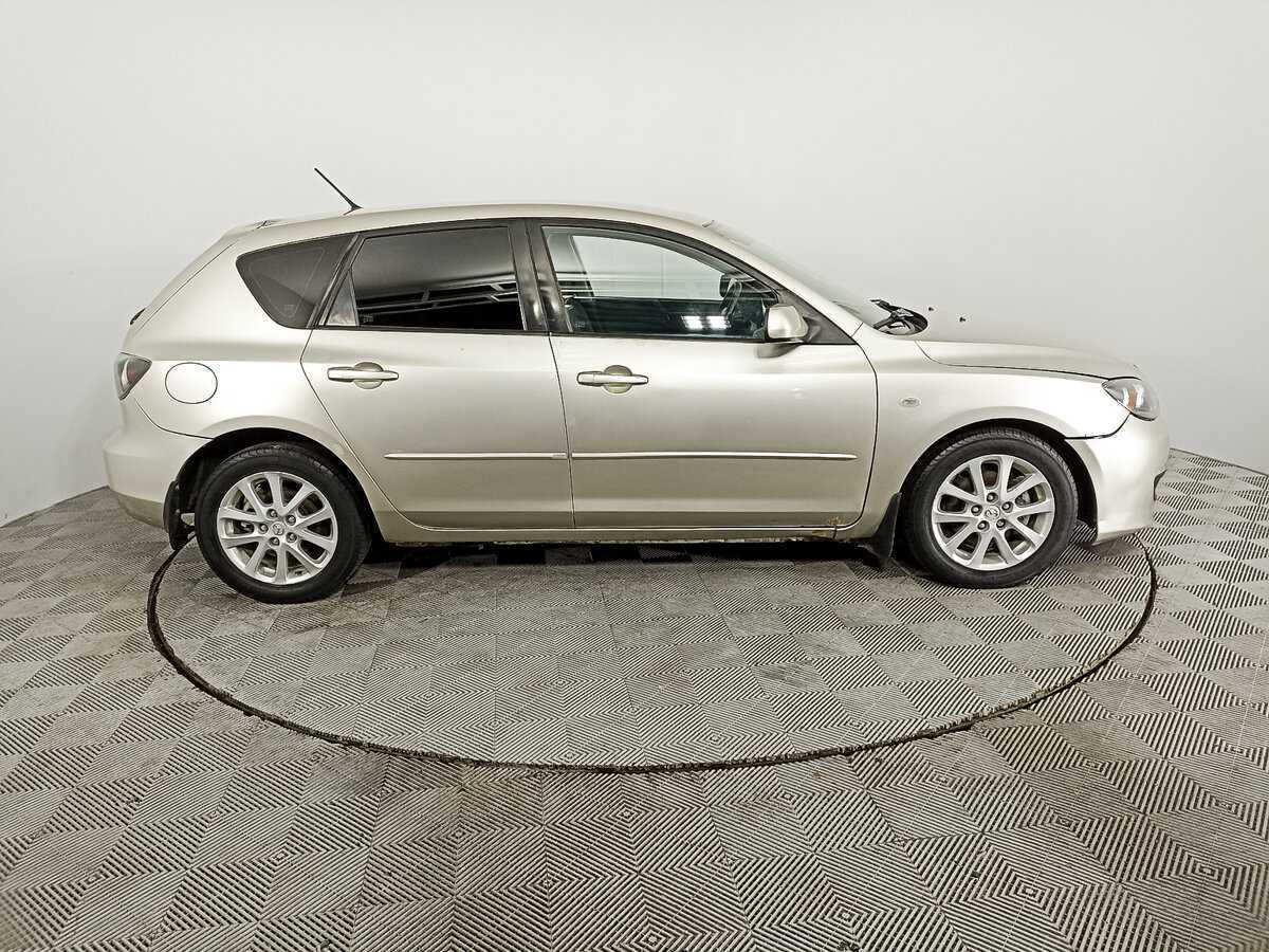 Купить Mazda 3 с пробегом. Фото: #3