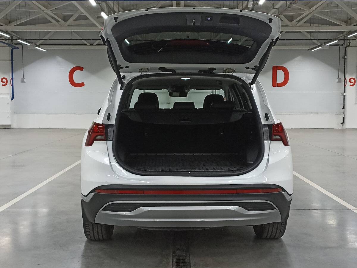 Купить Hyundai Santa Fe с пробегом. Фото: #9