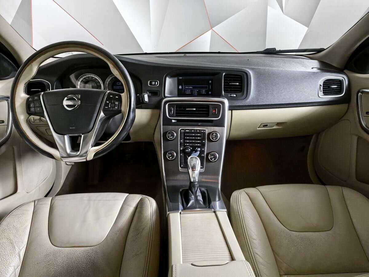 Купить Volvo S60 с пробегом. Фото: #9