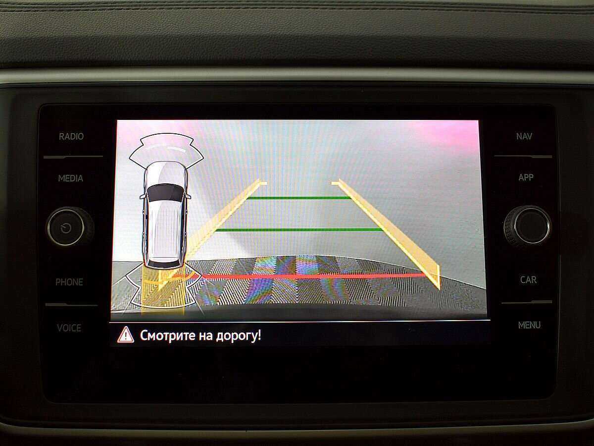 Купить Volkswagen Teramont с пробегом. Фото: #15