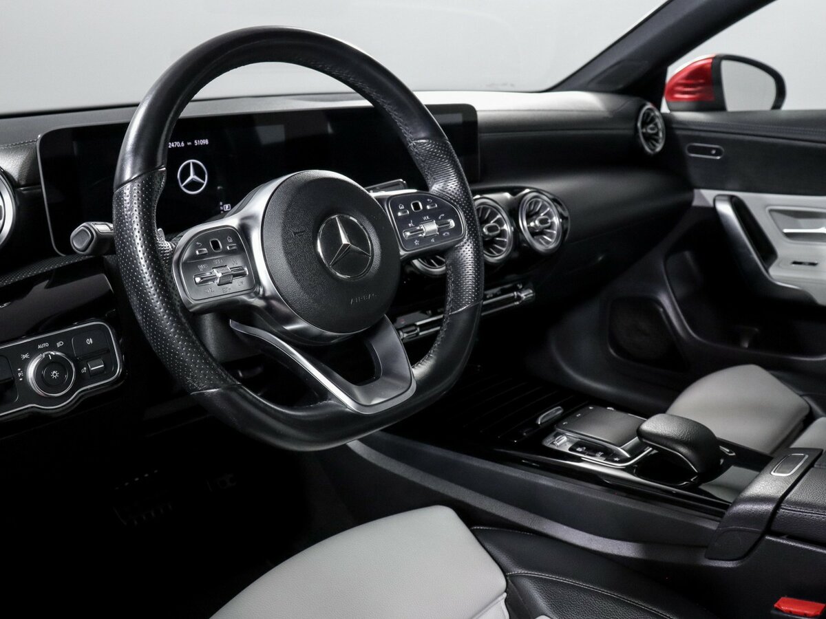 Купить Mercedes-Benz CLA с пробегом. Фото: #11