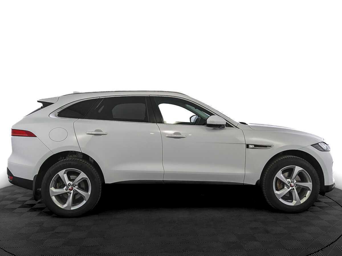Купить Jaguar F-Pace с пробегом. Фото: #3