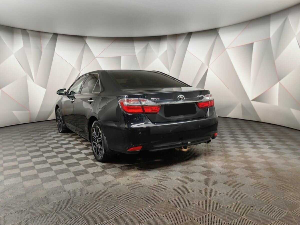 Купить Toyota Camry с пробегом. Фото: #3