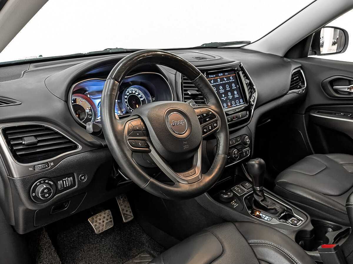 Купить Jeep Cherokee с пробегом. Фото: #14