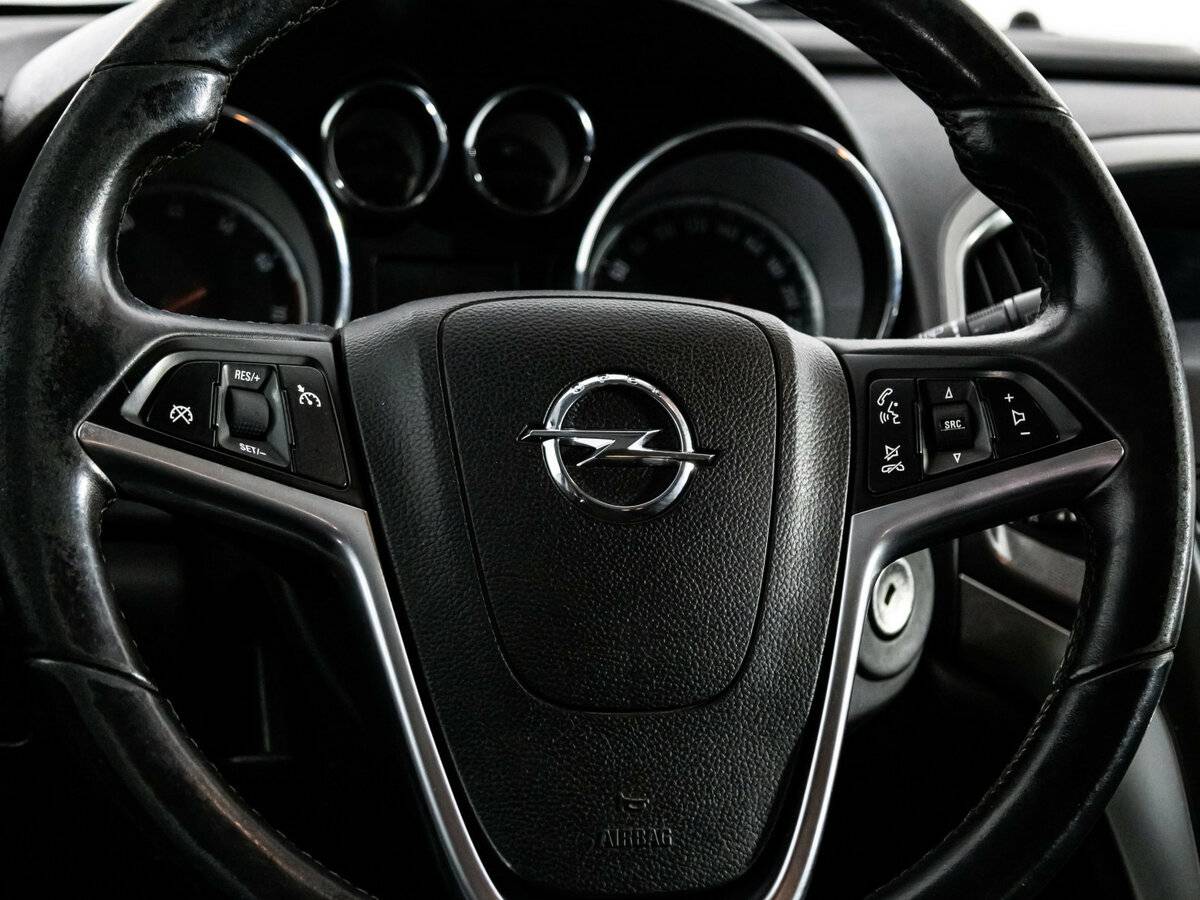 Купить Opel Astra с пробегом. Фото: #8