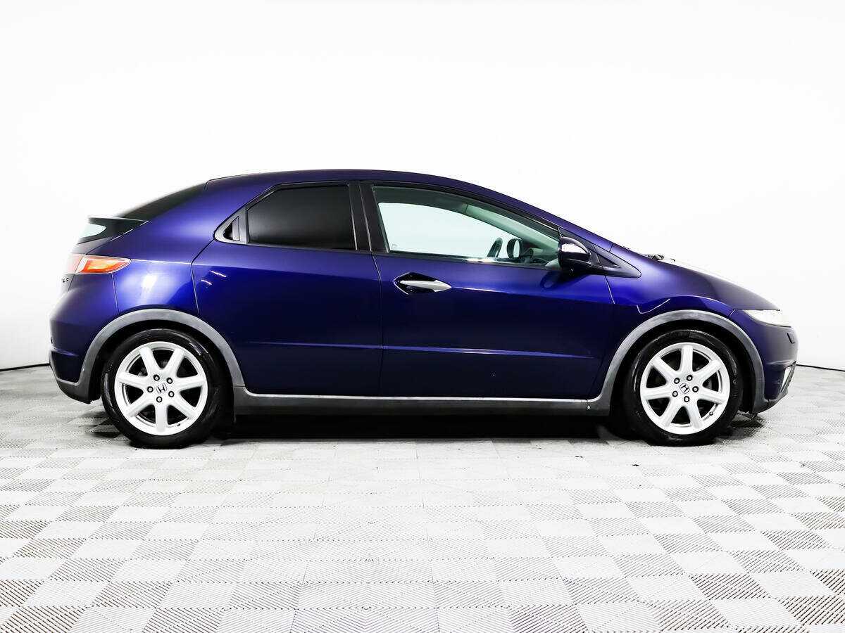 Купить Honda Civic с пробегом. Фото: #3