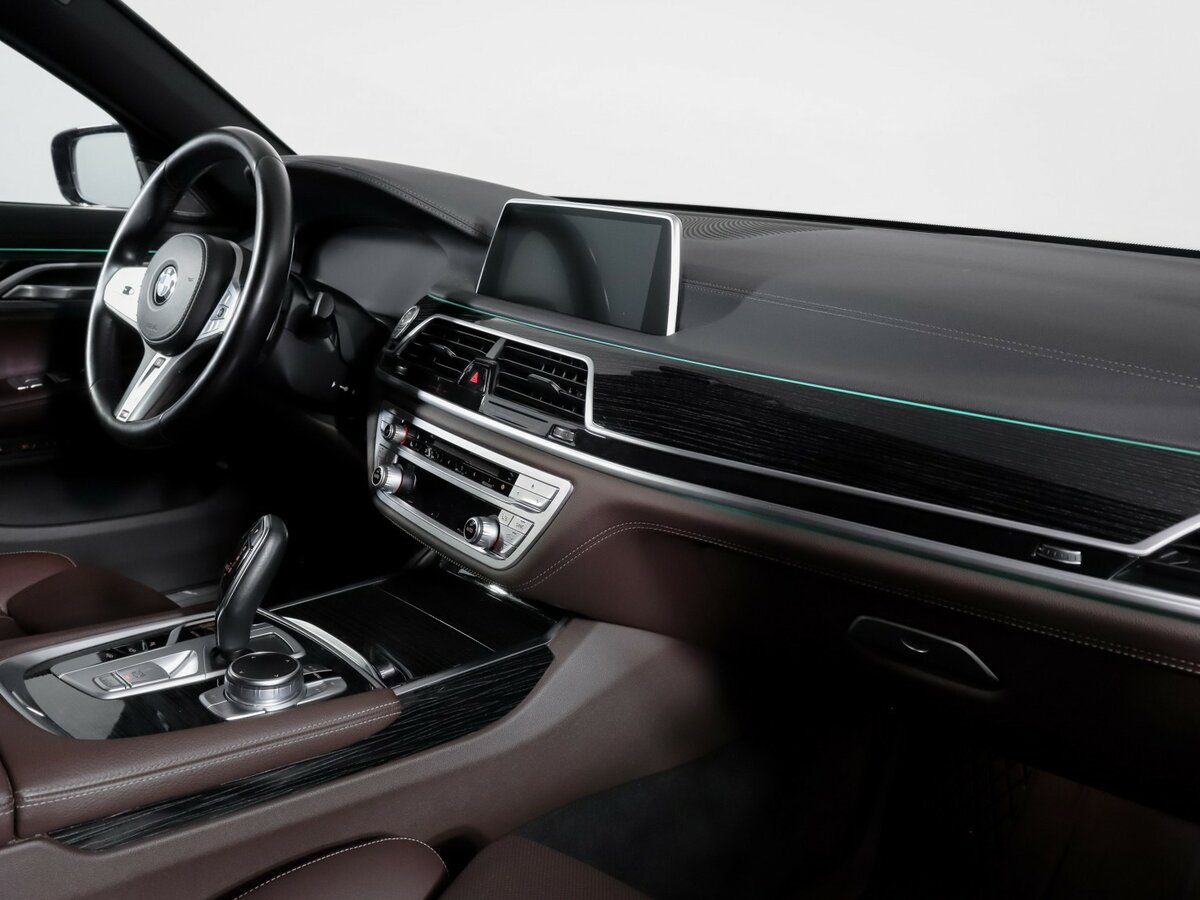 Купить BMW 7 серии с пробегом. Фото: #8