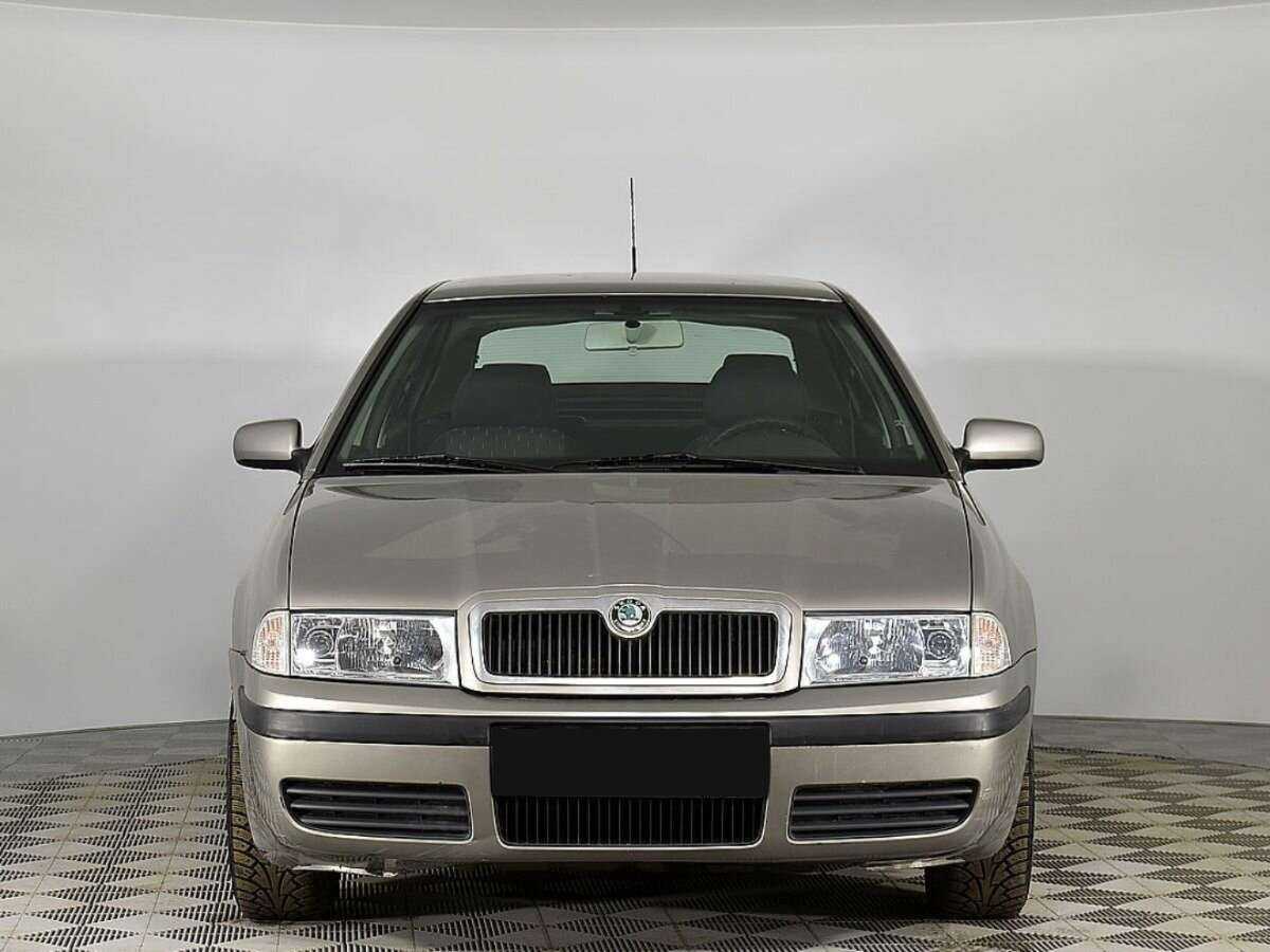 Купить Skoda Octavia с пробегом. Фото: #2
