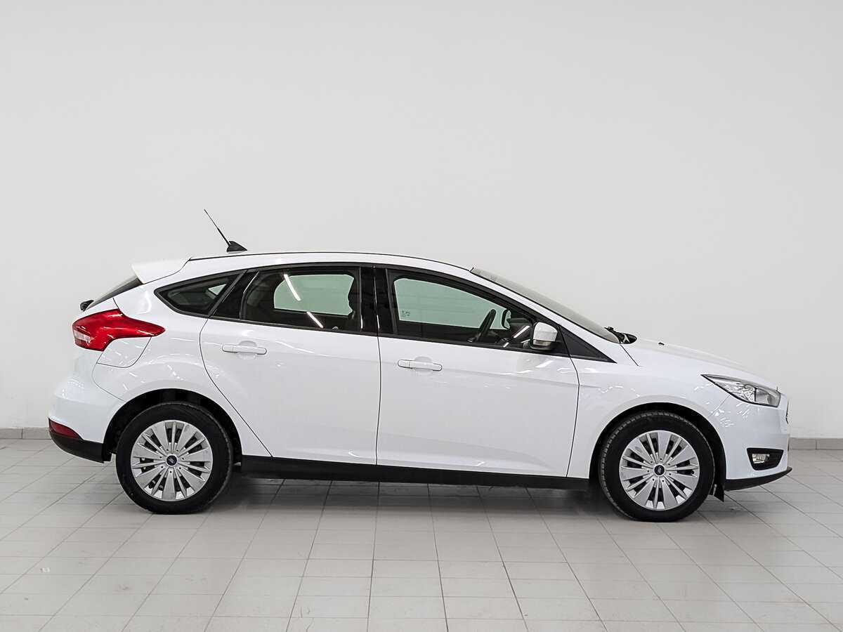 Купить Ford Focus с пробегом. Фото: #3