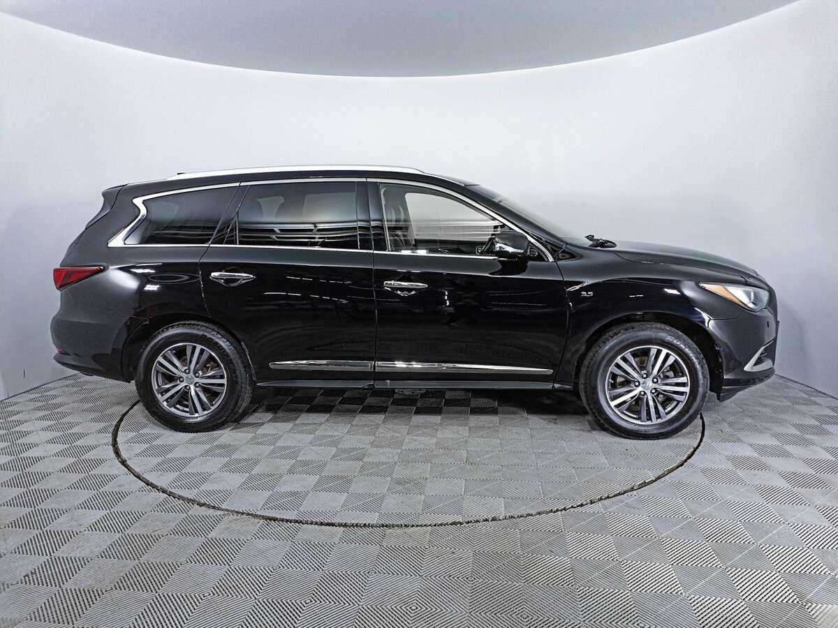 Купить Infiniti QX60 с пробегом. Фото: #3