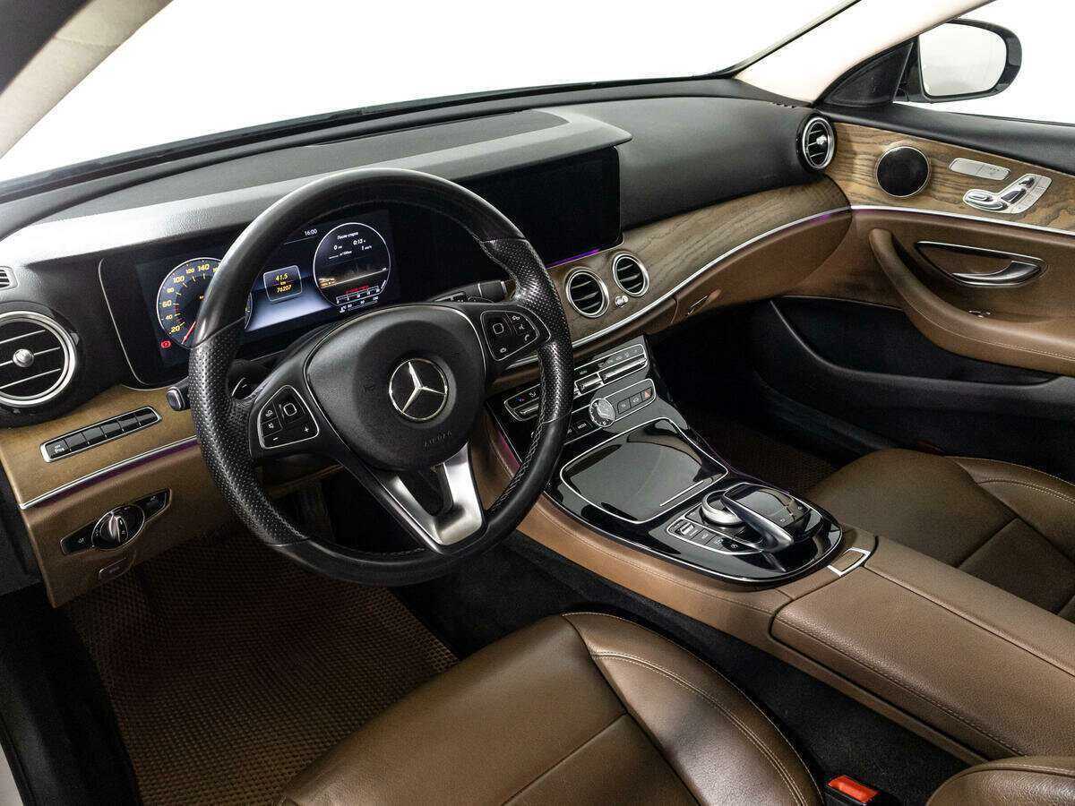 Купить Mercedes-Benz E-Класс с пробегом. Фото: #10