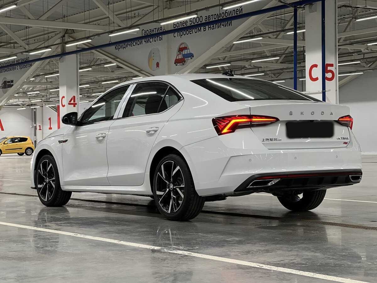 Купить Skoda Octavia с пробегом. Фото: #6