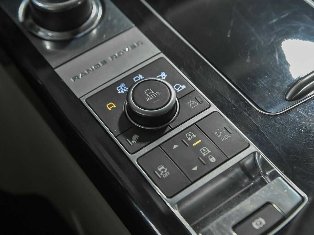 Купить Land Rover Range Rover с пробегом. Фото: #14